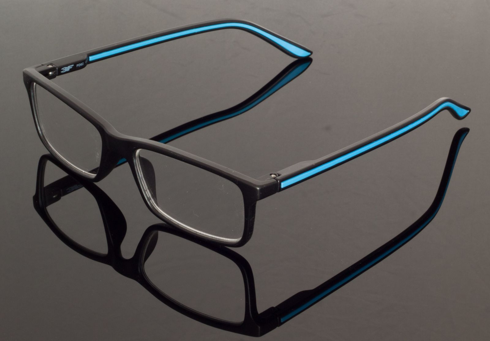 Dioptrické brýle 5660 +3,50 s pérováním