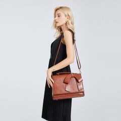 Šedá elegantní dámská kabelka s perforovaným vzorem Miss Lulu Lulu Bags (Anglie) E-batoh