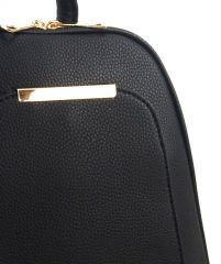Černý elegantní menší dámský batůžek / kabelka Jessica Bags E-batoh